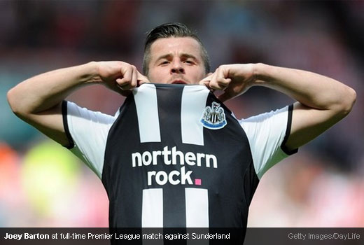 Joey Barton at full-time Premier League match against Sunderland [Magpies Zone/GettyImages/DayLife]