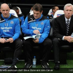 Alan Pardew sits with backroom staff Steve Stone and John Carver [Magpies Zone/GettyImages/DayLife]