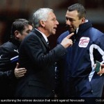 Alan Pardew questioning the referee decision that went against Newcastle [Magpies Zone/GettyImages/DayLife]