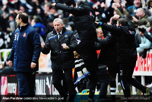 Alan Pardew celebrates Newcastle’s goal