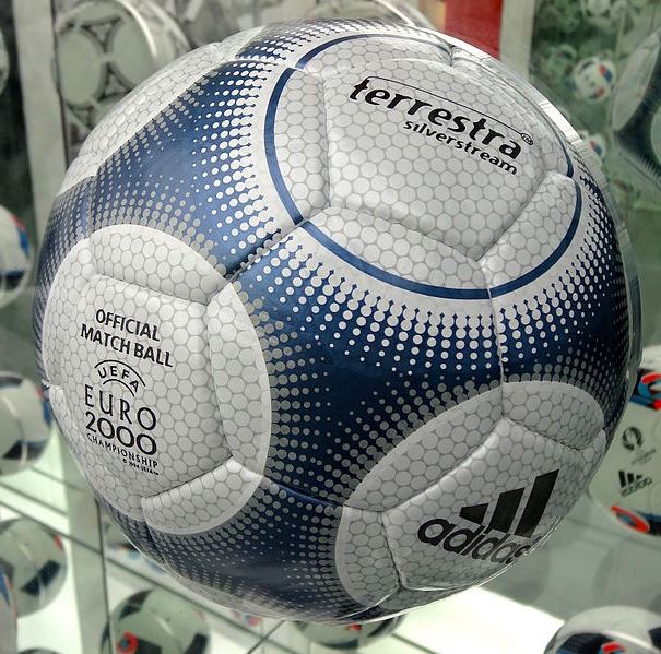 Euro-2000-ball