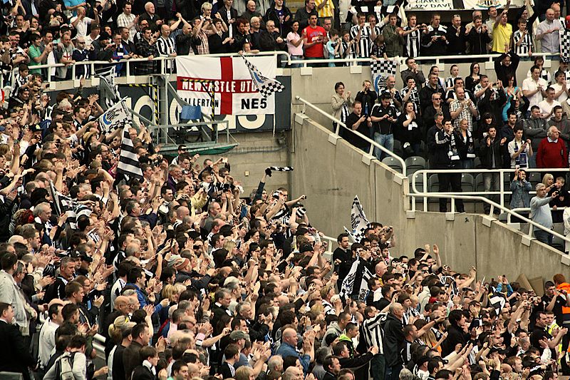 Newcastle-United-Fans